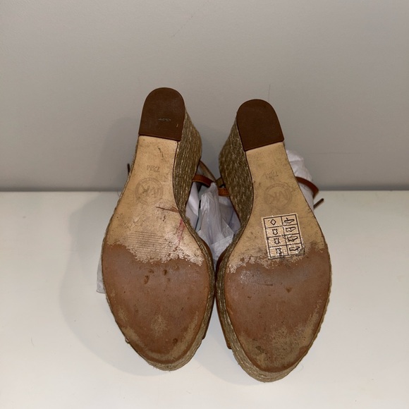 MK Michael Kors Wedges - Picture 4 of 4